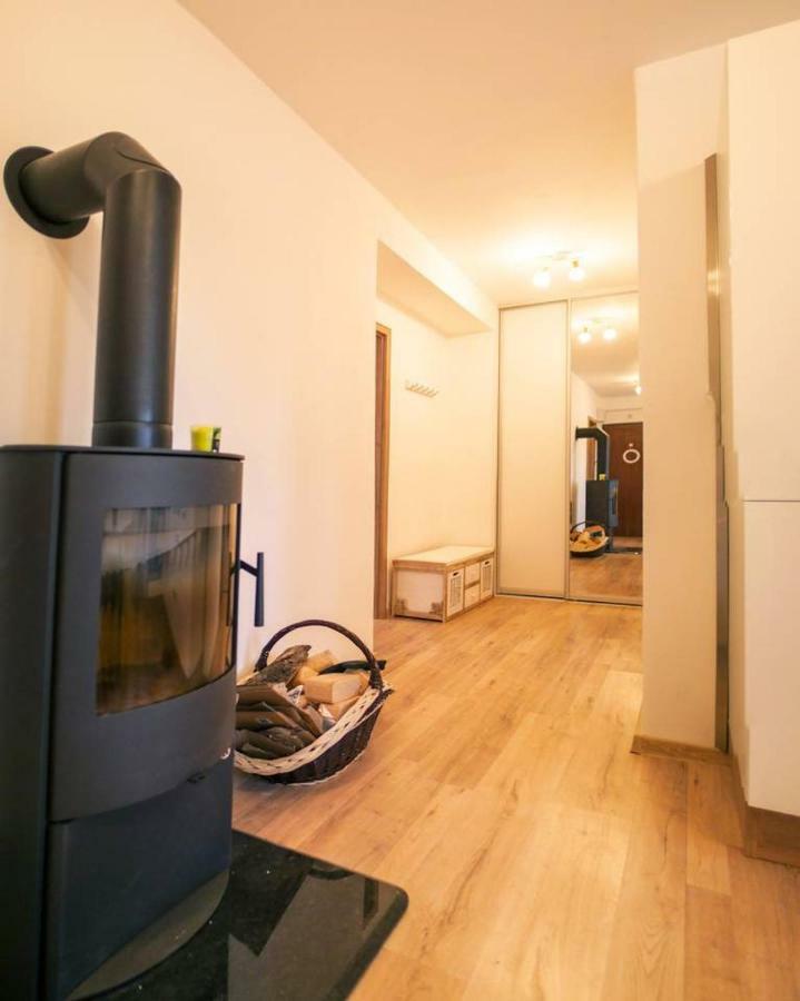 2 Bedroom Flat In The Heart Of Liptovsky Mikulas Exterior photo